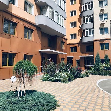 Квартира Возле Диагностического Центра Kiev Buitenkant foto